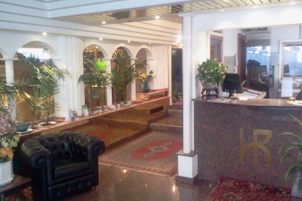Hotel Roma Cesano Boscone Exterior photo